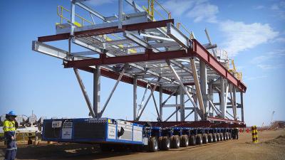 Remolque autopropulsado